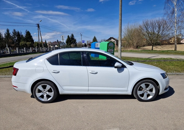 Skoda Octavia cena 49900 przebieg: 163000, rok produkcji 2018 z Siedlce małe 79